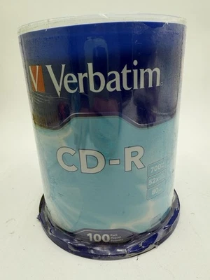 Verbatim 94554 700MB 52x CD-R Disc - Pack of 100 - Image 1 of 4