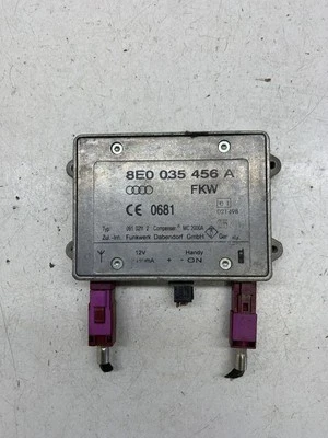 Amplificador antena aérea Audi A6 S6 C5 4B 2003 8E0035456A DRA38798 Foto 1 de 3