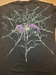 Nike SB Spider, Glow In Dark, Small New Shirt, Halloween Skateboarding Street - Picture 1 of 10