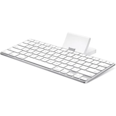 Apple MC533LL/A IPad Keyboard Dock - Image 1 of 4