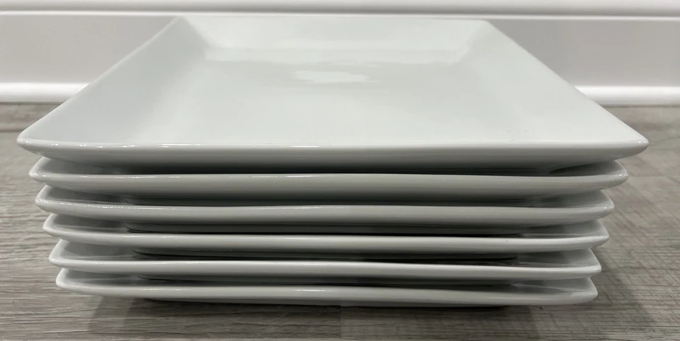 Pottery Barn Great White Square Dinner Plates SET OF 6 - Image 1 of 4