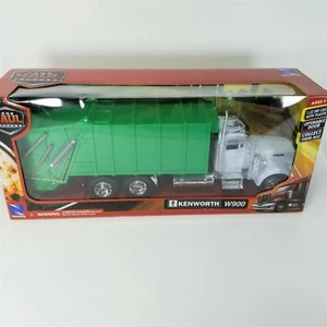 NEW RAY KENWORTH W900 GARBAGE TRUCK Long Haul Trucker 1:32 DIE-CAST W/PLASTIC - Picture 1 of 8