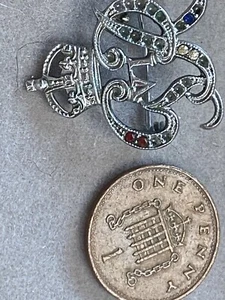 Vintage 1936 George 6th Coronation Souvenir Rhinestones Brooch Royal ❤️ - Picture 1 of 4