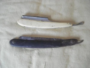 Par de maquinillas de afeitar rectas vintage, una negra y otra blanca con hoja reemplazable! - Imagen 1 de 3