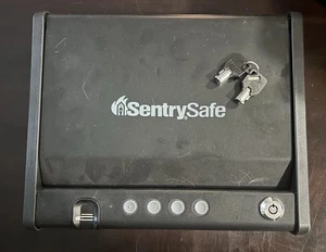 Sentry QAP1be Quick Access Handgun Safe Pistol Storage W/ Instructions See Photo - Picture 1 of 8