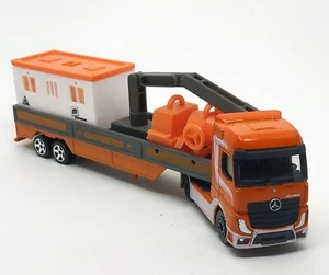 Majorette Benz Actros Construction Truck Orange 1/87 7" Black/ Silver Wheels - Picture 1 of 6