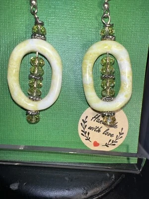 Brincos pendurados feitos à mão OOAK NOVO COM ETIQUETAS designer jaspe serpentina + cristal limão 2" - Imagem 1 de 3