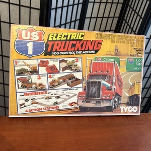 BRAND NEW! - TYCO US 1 ELECTRIC TRUCKING - INTERSTATE SET #3210 -1981-SEALED BOX - Picture 1 of 16