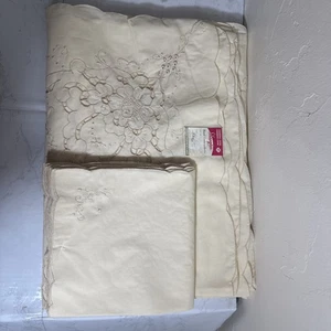 Neu mit Etikett Vintage Shanghai Hand Blume Stickerei Tisch Tuch Set 12 Servietten beige - Bild 1 von 12