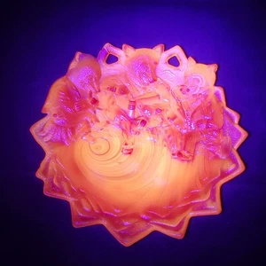 Vidrio de escoria roja Geraldine 3 osos Roosevelt placa de 7,25" Westmoreland Summit - Imagen 1 de 15