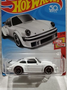Porsche 934 Turbo RSR #44/365 blanco 2017 Hot Wheels entonces y ahora - Imagen 1 de 8