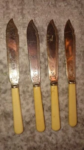 A Vintage Set of Four EPNS Fish Serving Cutlery with Ivorine Handles - Picture 1 of 4