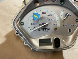 PIAGGIO LIBERTY 125 Clocks SPEEDOMETER 08-2010 - Picture 1 of 10