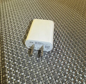 ZTE (STC-A521A-Z) Travel Charger Wall Adapter - White - Picture 1 of 4