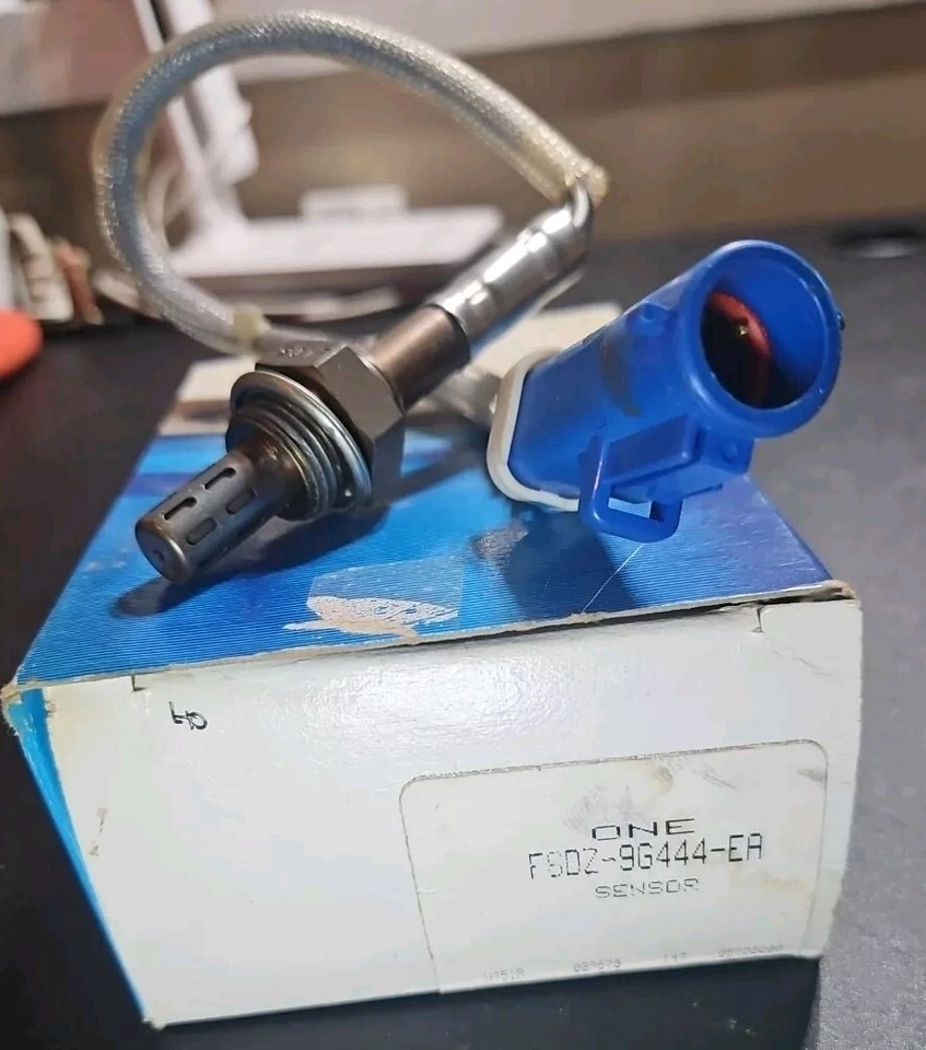 NUEVO Sensor Ford F6DZ-9G444-EA Foto 1 de 1