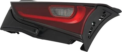 Luz trasera LED lado pasajero derecho OEM/KSD4-51-3F0 Mazda CX-5 2022-2024 Foto 1 de 3