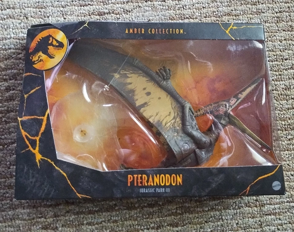 Mattel Jurassic World Amber Collection Pteranodon 8years Old GWP86 ActionFigure