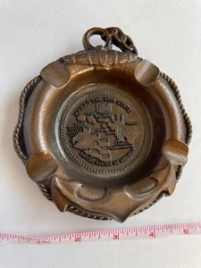 Vintage Hawaii The 50th State Souvenir Ashtray Made In USA - Picture 1 of 3
