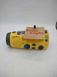 Solar und dynamobetriebene Leuchte AM FM Radio Sirene - Bild 1 von 8