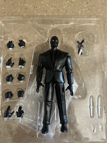 Mafex Black Mask Figure Cover