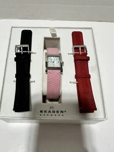 NEW Skagen Ladies Watch Silvertone Case Pink Suede Leather Band Extra Two Bands - Picture 1 of 15