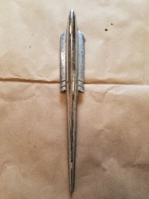 1947 chevrolet fleetmaster hood ornament patina rat rod mancave art - Image 1 of 4