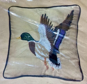 VTG Creative Circle Needlepoint Pillow Kit Magnificent Mallard Duck 0481 NEW - Picture 1 of 4