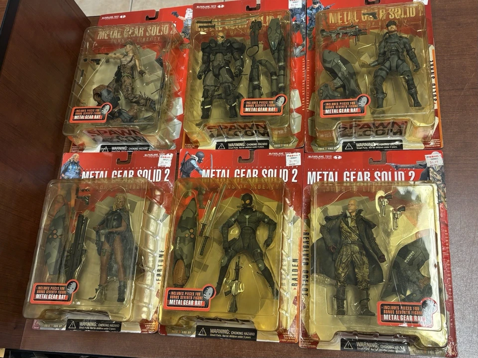 Juego 6 METAL GEAR SOLID 2 McFARLANE TOYS Figura Serpiente Sellada Nuevo MOSC🔥 Foto 1 de 1