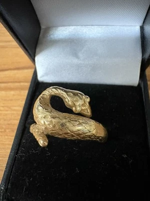 Vintage SNAKE Design 14K Solid Yellow Gold Ladies Ring Size 11 - Image 1 of 4