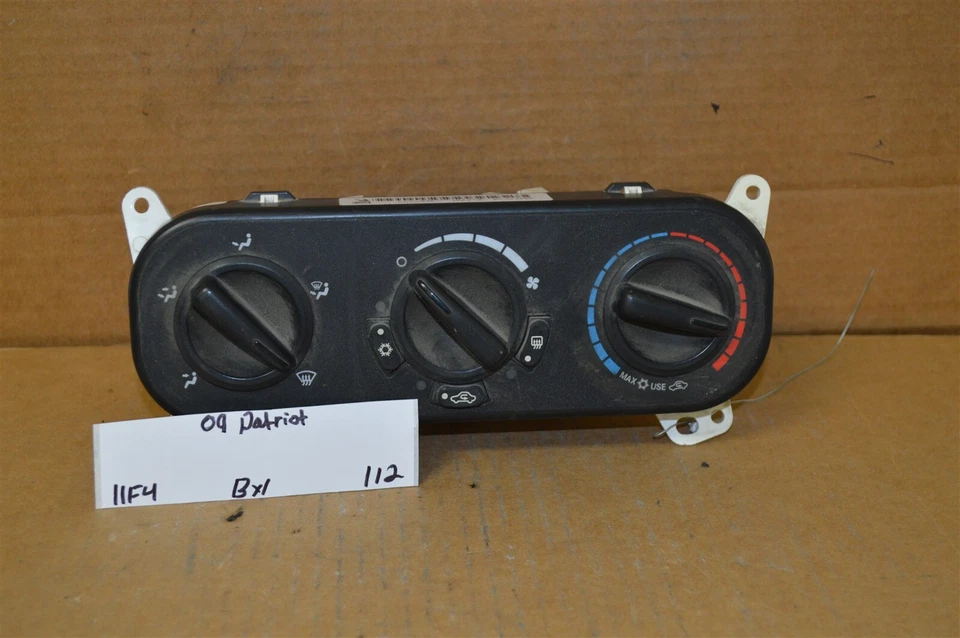 Jeep Compass 2007-2009 calibre aire acondicionado temperatura calor P55111874AE control 112-11F4 Bx 1 Foto 1 de 3