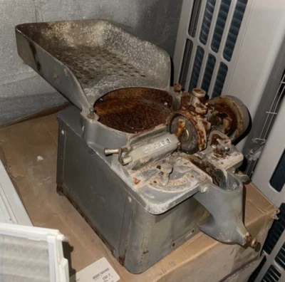 CONTADOR CLASIFICADOR DE MONEDAS ELÉCTRICO VINTAGE BRANDT 740 Foto 1 de 4