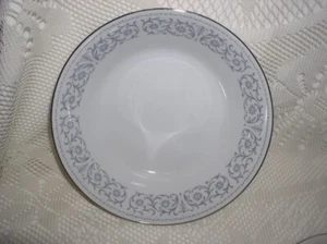 Imperial Wentworth Sussex Vegetable Serving Bowl EXCELLENT condition - Picture 1 of 4