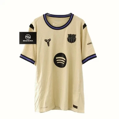 Camiseta deportiva de fútbol auténtica Nike Kobe Dri-FIT ADV del FC Barcelona 2025/26 partido visitante PE Foto 1 de 4