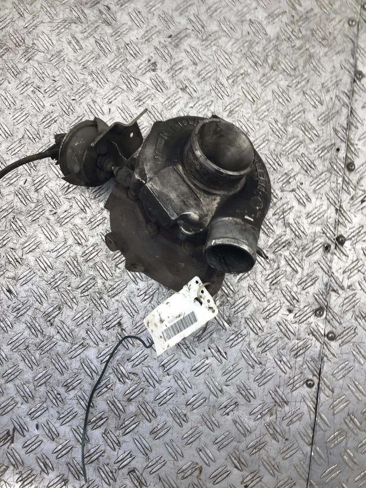 Turbolader Saab 9-5 (YS3E) 3.0 TID 130kW 177PS 8972572982  - Bild 1 von 2