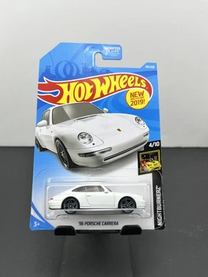 Porsche Carrera 2019 Mainline Nightburnerz '96 blanco #155 Hot Wheels Foto 1 de 4