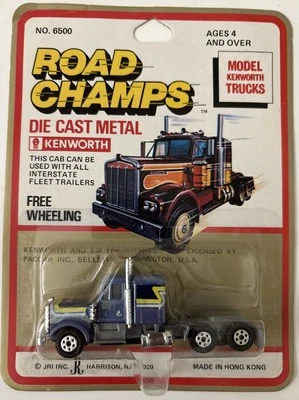 Semirremolque vintage Road Champs - Kenworth Big “K” púrpura violeta Foto 1 de 3