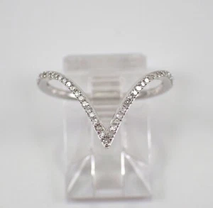 White Gold Diamond Chevron V Ring Unique Modern Simple Right Hand Band - Picture 1 of 6