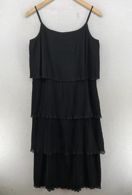 Vestido VIVIENNE TAM 3 S Crepé Sin Mangas Plisado en Niveles Midi Correa de Espagueti Negro HK Foto 1 de 4