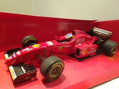 Pauls Model Art Minichamps Ferrari F1 Schumacher 96 F310 nariz baja 1/18 510961801 Foto 1 de 4