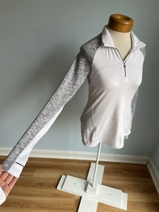 Danskin Now Pullover 1/4 Zip Long Active Wear Top Sz XS Gray White Color Block - Picture 1 of 11