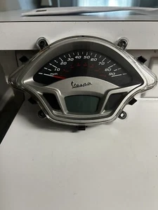 Vespa GTS300 speedometer. - Picture 1 of 2