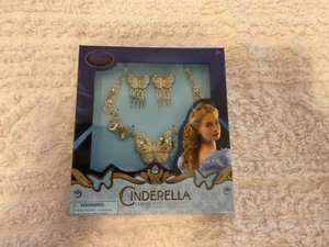 Live Action Cinderella Deluxe Princess Accessory Set - Picture 1 of 2