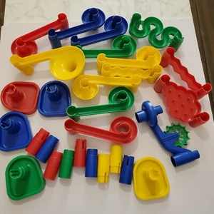 Vintage Discovery Toys Marbleworks Marble Run 28 Pieces Bridges Connectors Bases - Picture 1 of 10