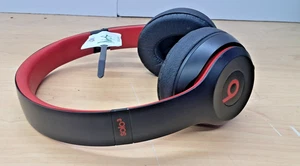 Auriculares inalámbricos Beats Solo3 (PIEZAS/REPARACIÓN) - Imagen 1 de 4
