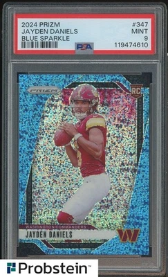 Fútbol americano Panini Blue Sparkle Prizm 2024 #347 Jayden Daniels radiocontrol novato 11/96 PSA Foto 1 de 2