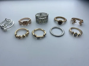 Vintage Ring Lot Rhinestone Bold Gold & Silver Tone Rings - Picture 1 of 14