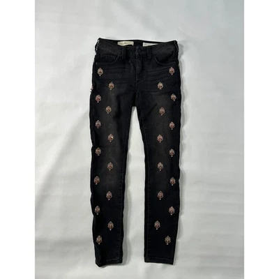 Jeans skinny preto enfeitado Pilcro and the Letterpress Anthropologie tamanho 25 - Imagem 1 de 4