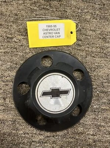 Chevy OE Center Caps for 1985-1995 Chevrolet Astro Mini Van R64 - Picture 1 of 3