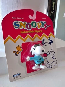RARE Carded Irwin "Snoopy & Friends" Collectible "Joe Cool" Mini Figure - MOC - Picture 1 of 5