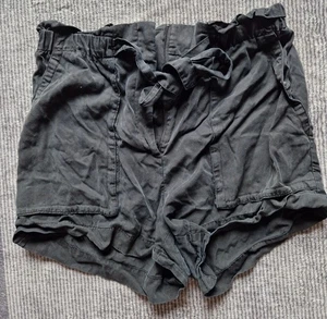 H&M Short mit Hohem Bund gr 46 - Bild 1 von 2
